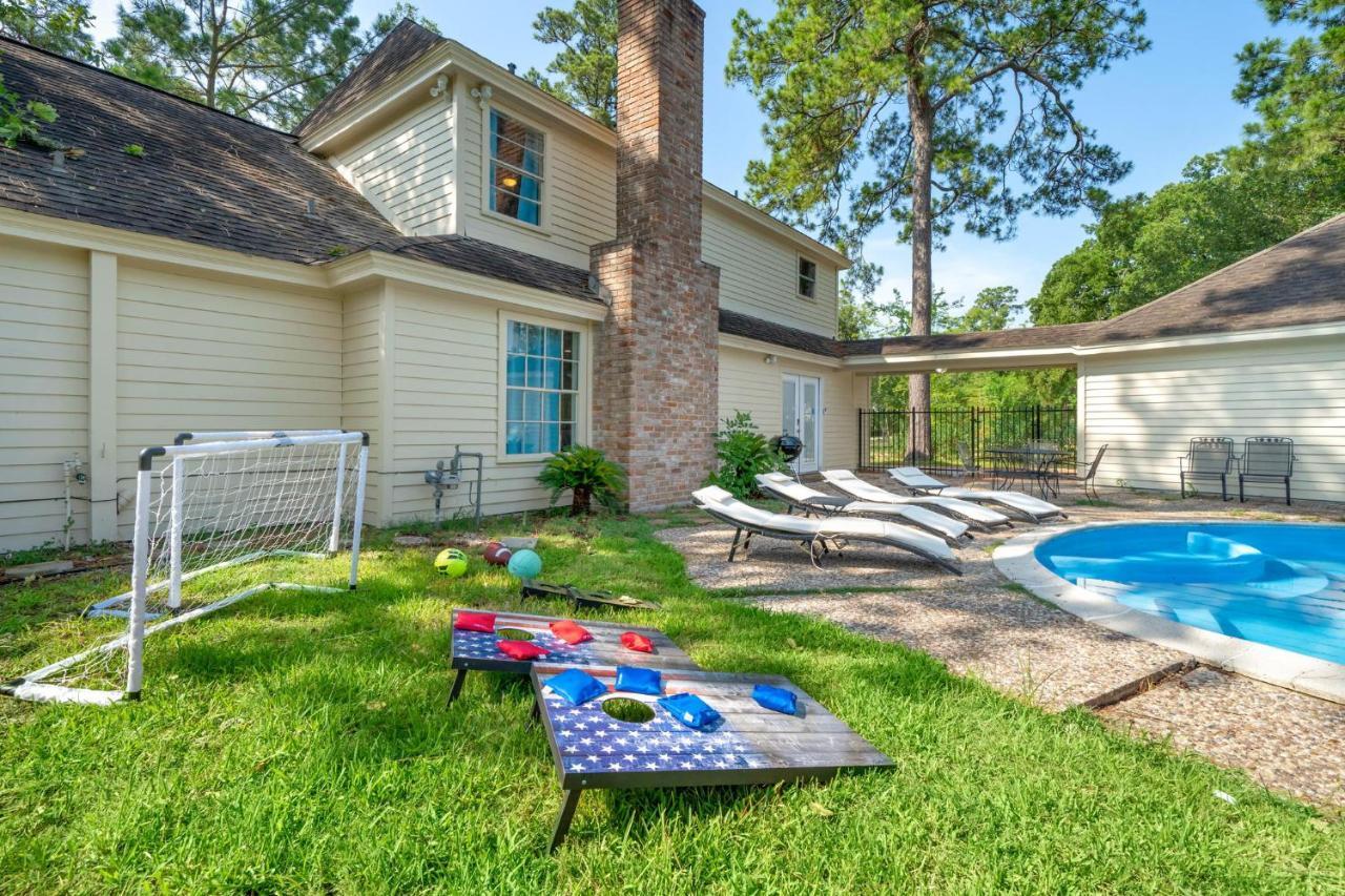 Pool Oasis Games Wifi Bbq Yard Sleep 16 Villa Houston Exterior photo